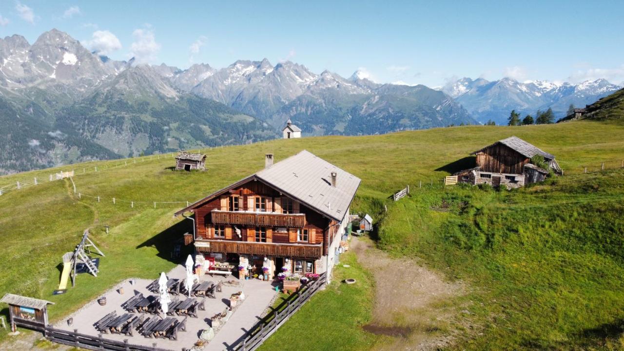 Almgasthaus Glocknerblick Hotell Großkirchheim Eksteriør bilde